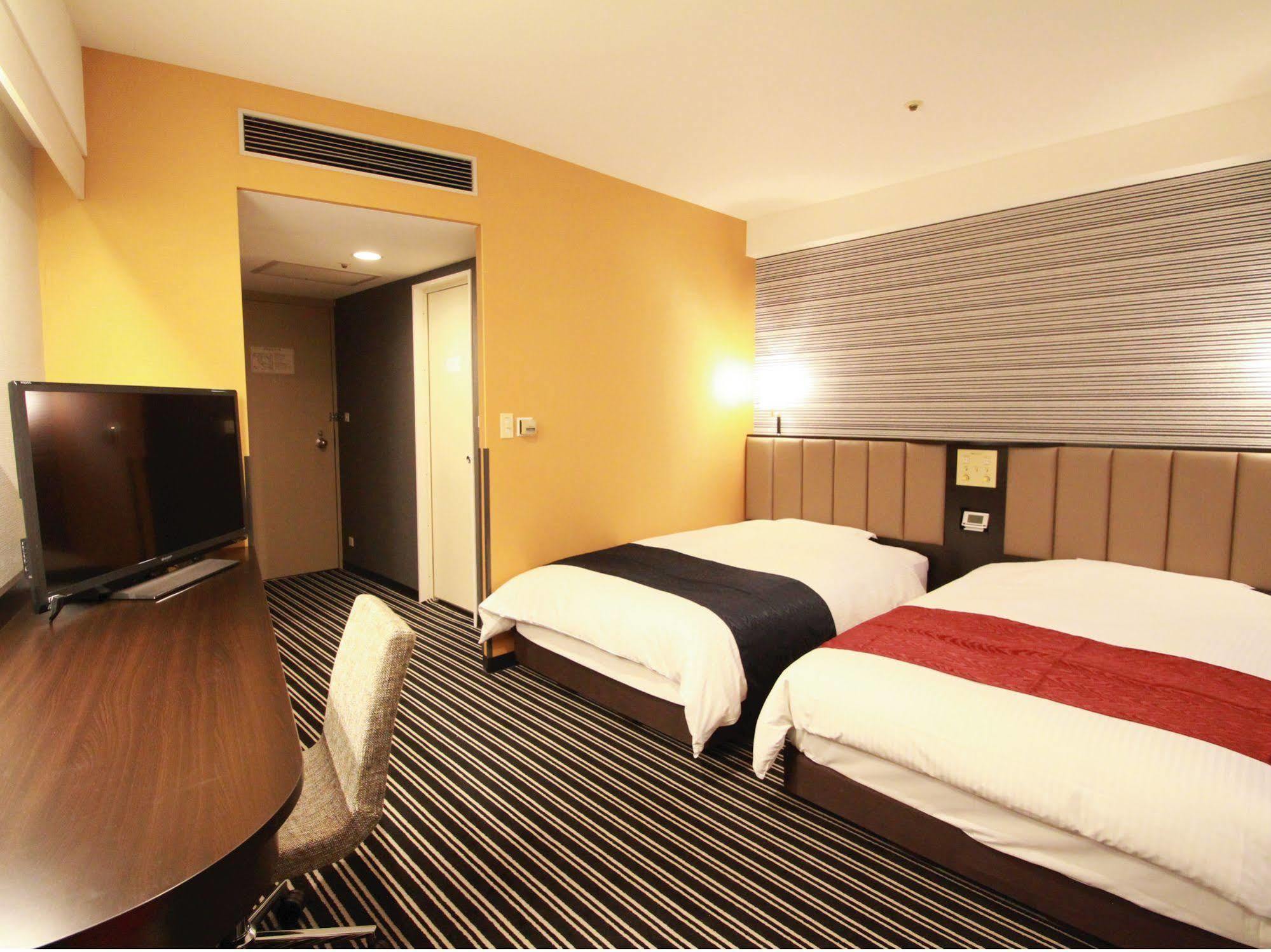 Apa Hotel Fukuoka Watanabedori Ekimae Excellent Экстерьер фото
